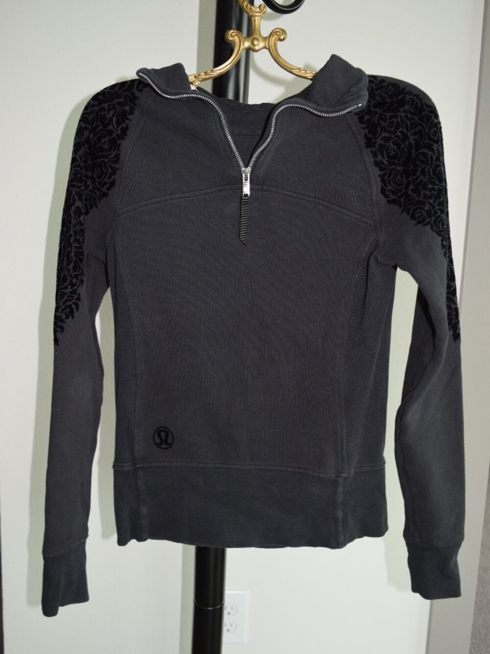 Lululemon Black Zip Sweatshirt Floral Velvet Detail — Size 4